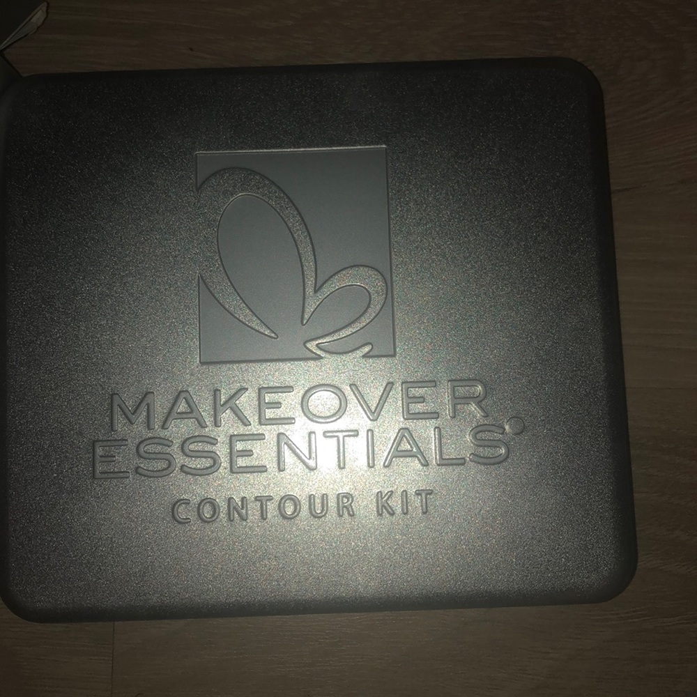 Contour Kit